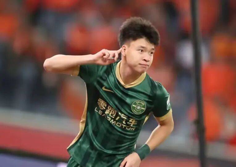 今夜体能课后；北京首钢调整名单备战法国杯；球迷炸锅；轮换策略成焦点(2025有望翻十倍的低价股票)-开云平台